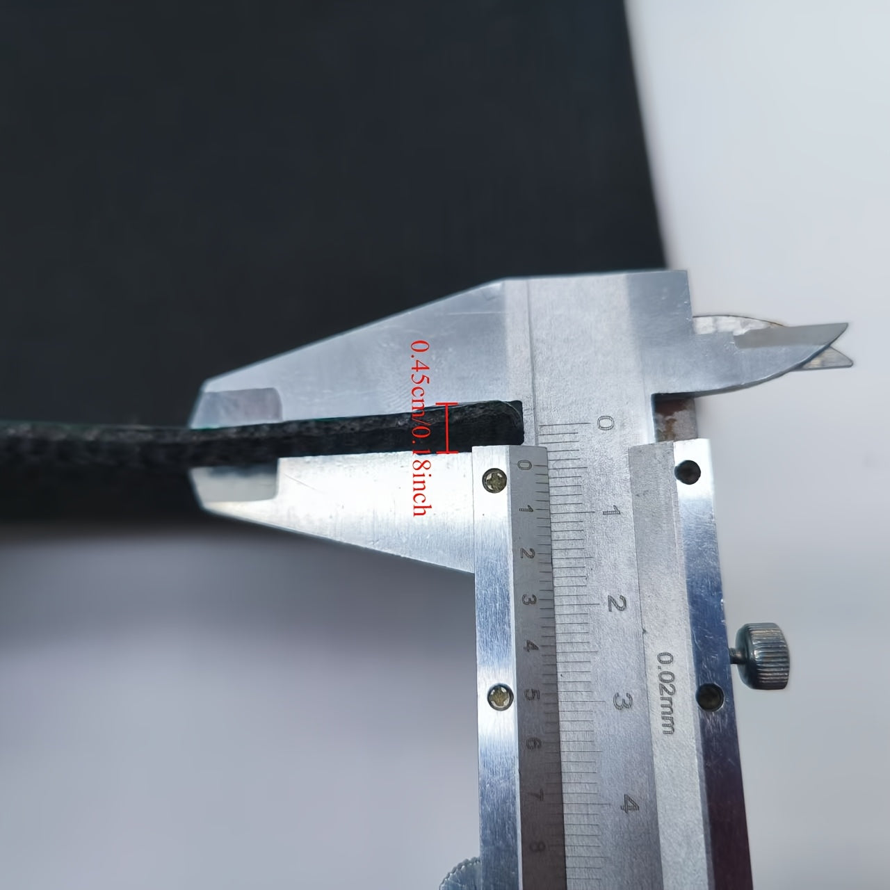 Durable Cat Scratching Pad - Self-Adhesive, Scratch-Resistant Felt Mat for Walls and Furniture, Ideal for Cats, Polyester Material - Multi-Size Pack