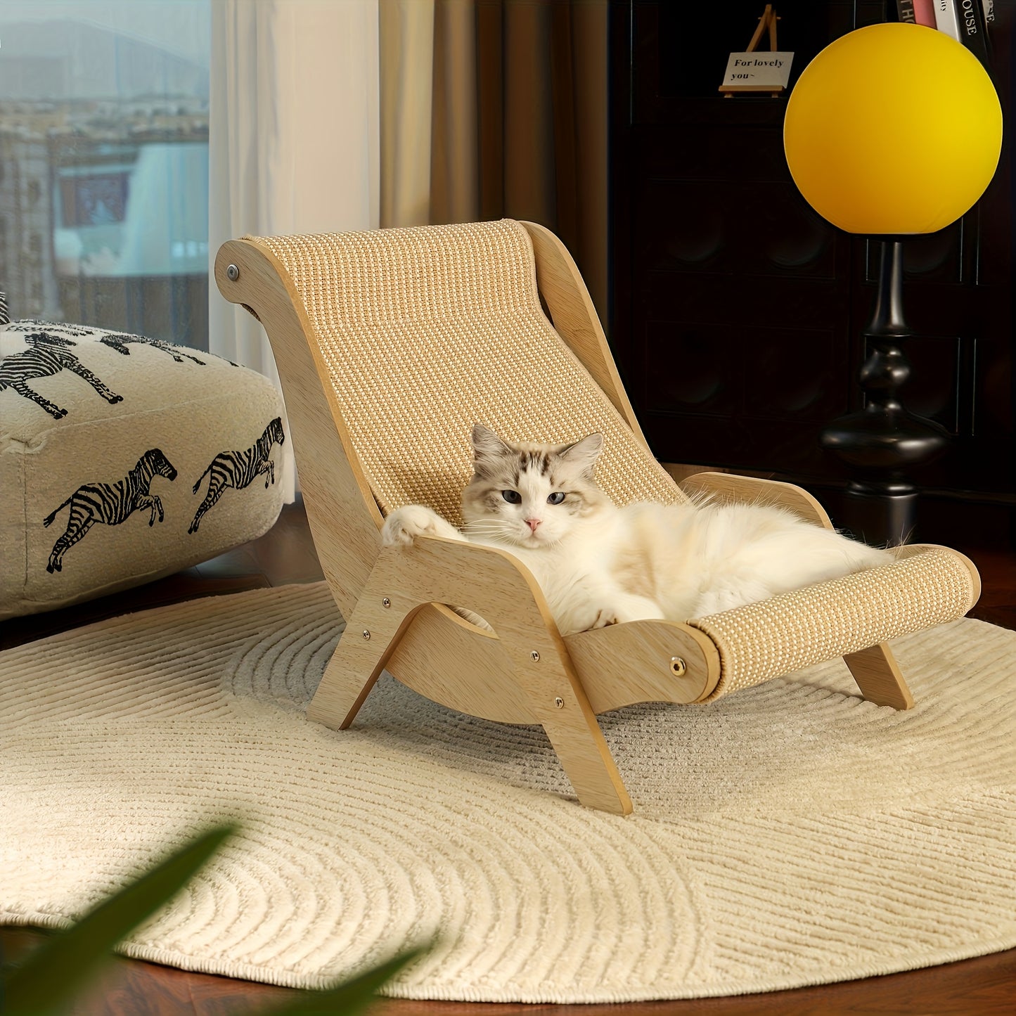 Durable Nylon Cat Sofa Bed Extra-Large Cat Hammock Lounger - Made From Durable Nylon, This All-season Comfort Sofa Bed For Cats Comes With A Scratch Pad.